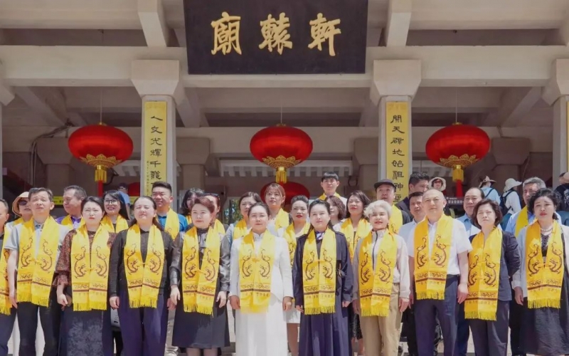 全聯女企業家商會走進黃帝陵溯源尋根、凝心鑄魂