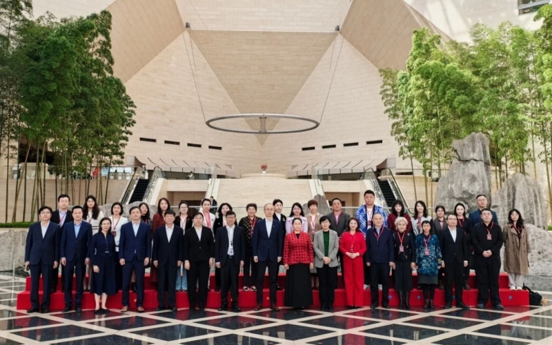 全國“兩會”精神政策宣講會暨金融賦能民營企業家會議在京舉行