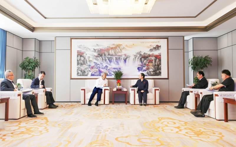 國網天津市電力公司董事長、黨委書記郭銘群深入榮程集團走訪調研